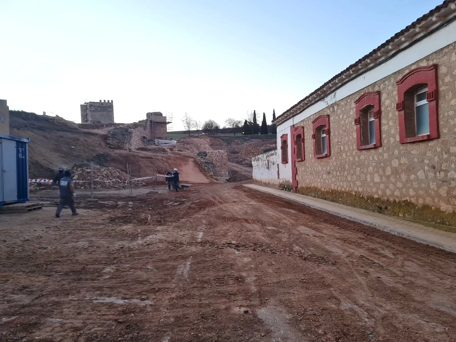 Una imagen de las actuaciones en la muralla de Almazán. /AA