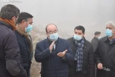 El ministro Iceta visita el Castillo de Osma en su paso por Soria