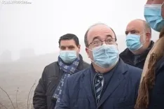 El ministro Iceta visita el Castillo de Osma en su paso por Soria
