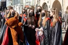 Foto 4 - La tuna m&aacute;s juvenil vuelve a recorrer las calles de Soria