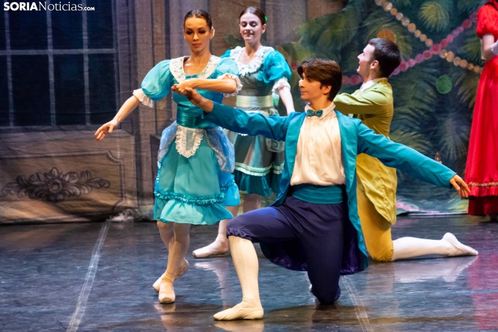 Galería: El ballet del Cascanueces traslada a los sorianos a un mundo mágico