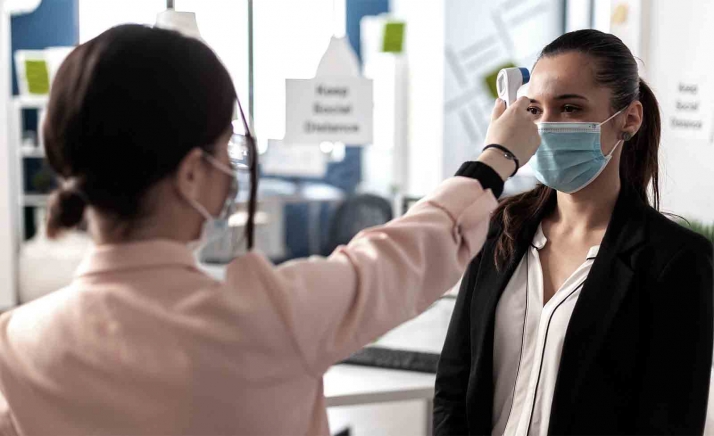 La Cámara calcula que podría haber mil trabajadores de baja por Ómicron