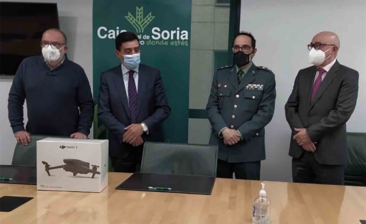 Caja Rural dona un dron a la Comandancia de la Guardia Civil de Soria