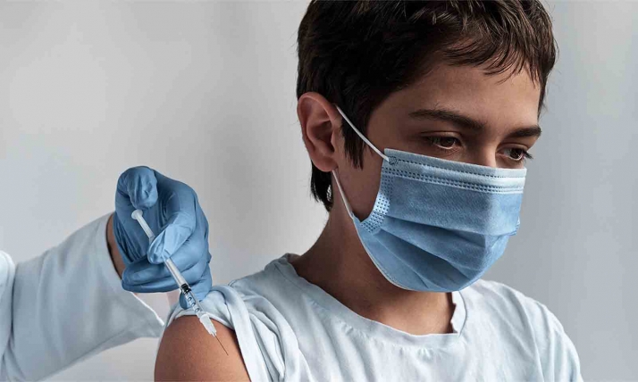 El 52 % de la población total de la provincia ha recibido la tercera dosis