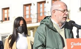 Ciudadanos se ofrece en Cebreros para evitar que Vox o Podemos entre en el Gobierno de la Junta