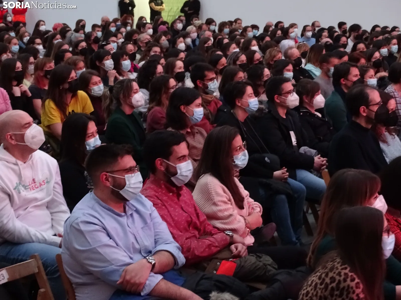 Una imagen de la actuación este domingo en el polideportivo de La Juventud. /SN