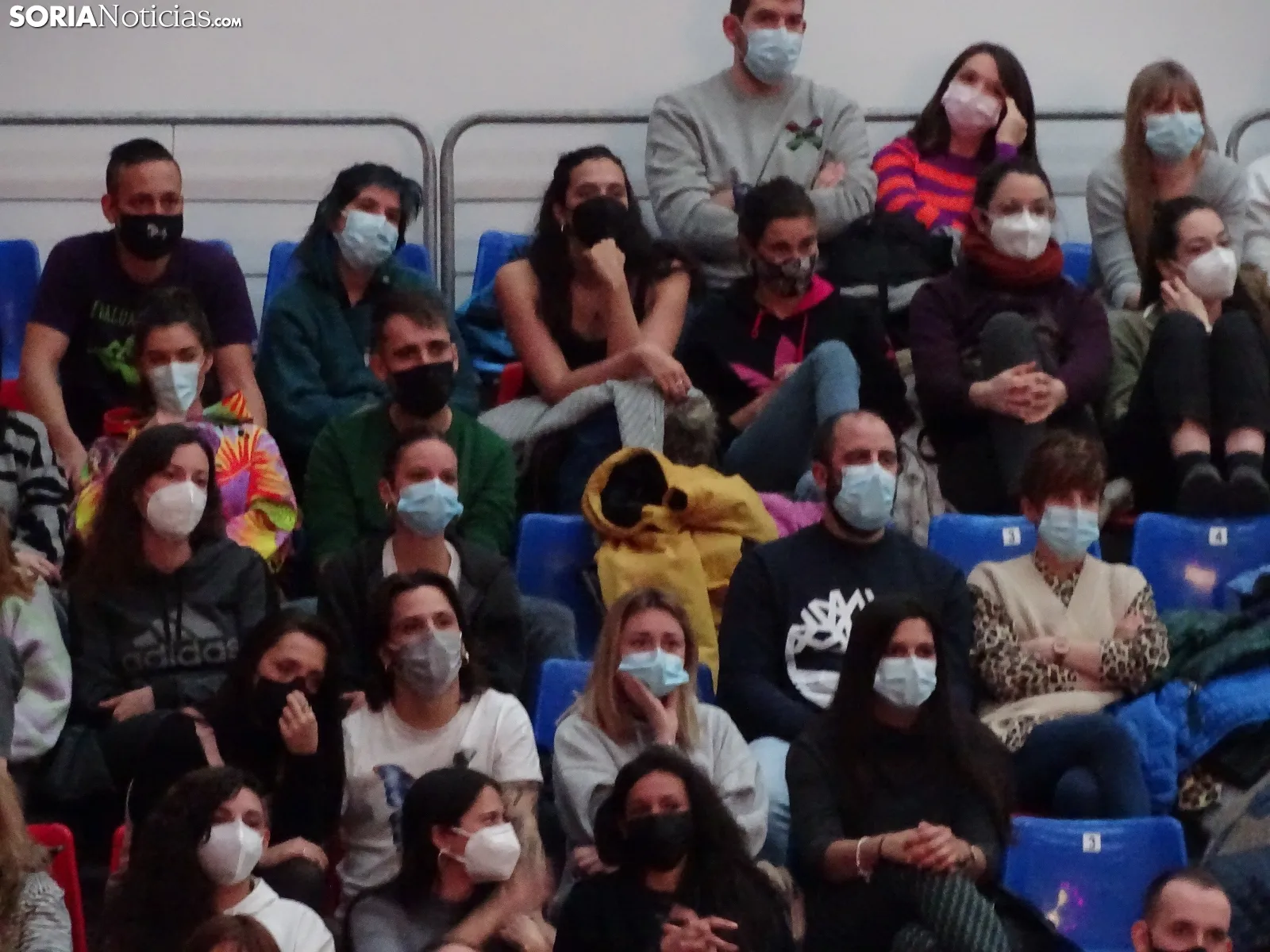 Una imagen de la actuación este domingo en el polideportivo de La Juventud. /SN