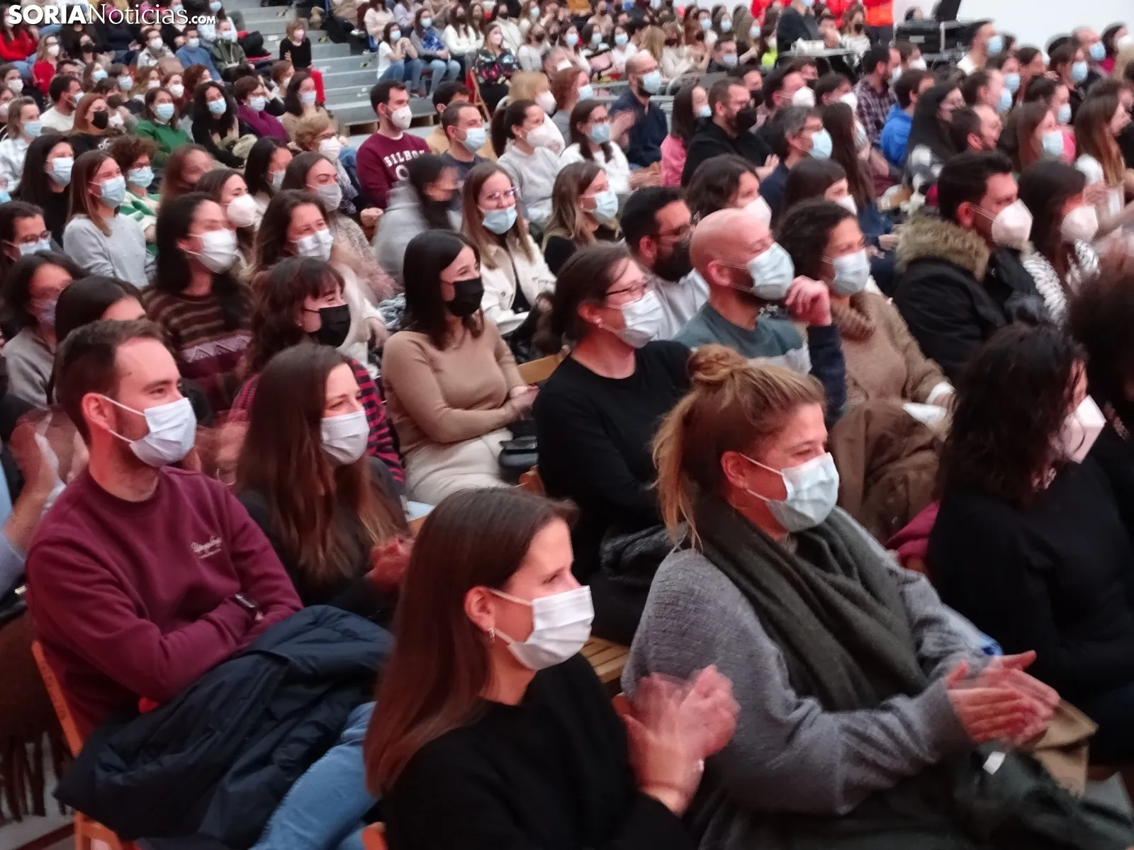 Una imagen de la actuación este domingo en el polideportivo de La Juventud. /SN