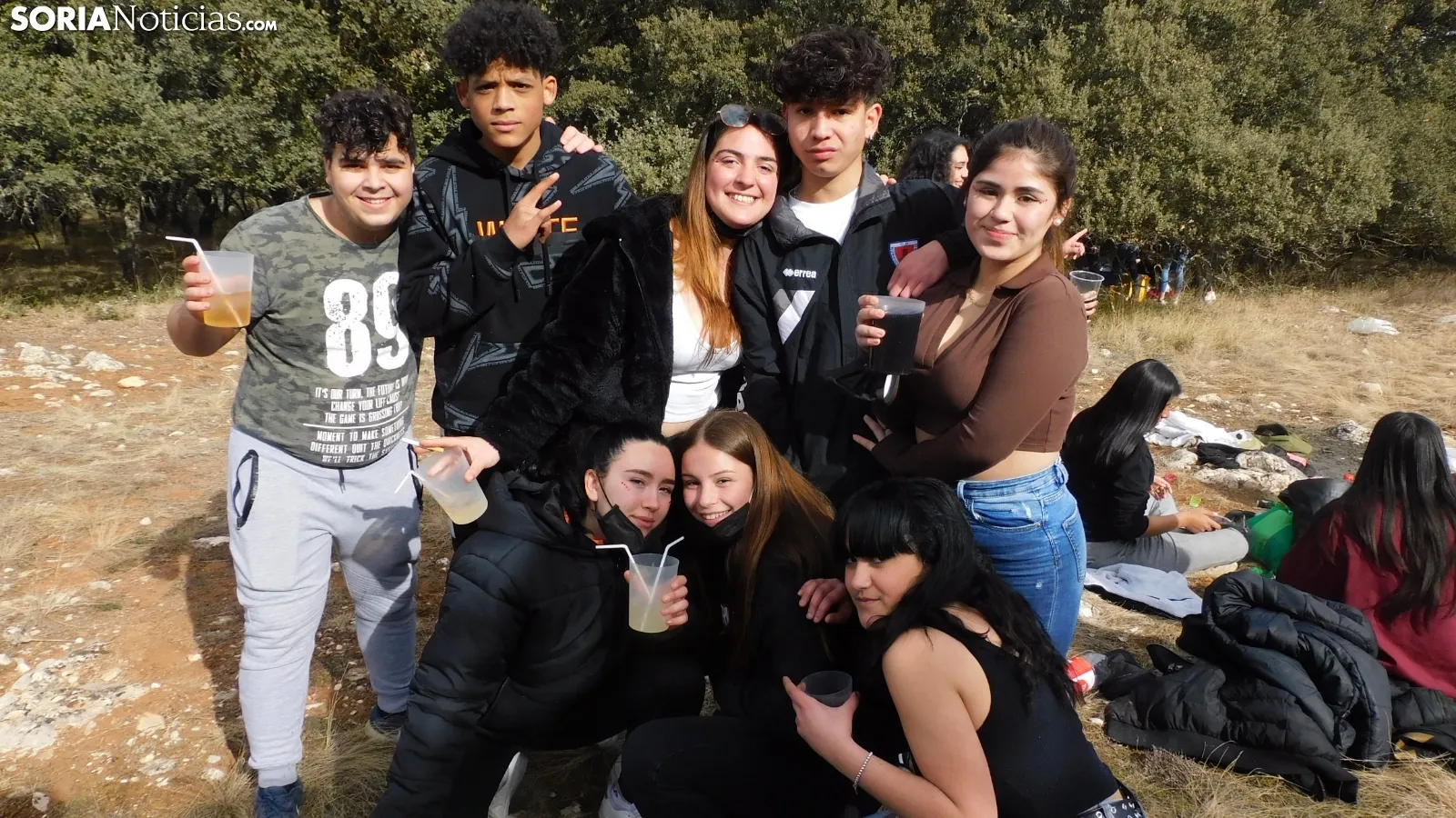 Foto 10 - Galer&iacute;a: Los j&oacute;venes sorianos vuelven a visitar Los Royales en el Jueves Lardero m&aacute;s esperado