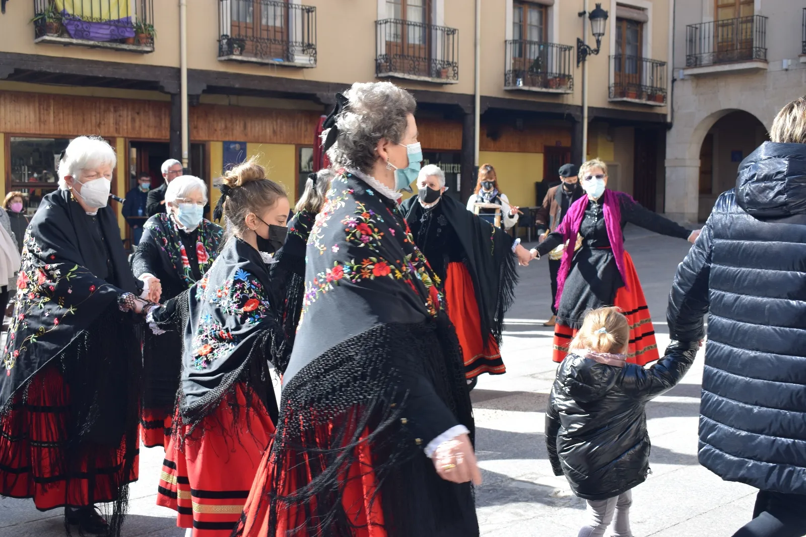 Foto 16 - FOTOS: Las mujeres de San Esteban celebran Santa &Aacute;gueda