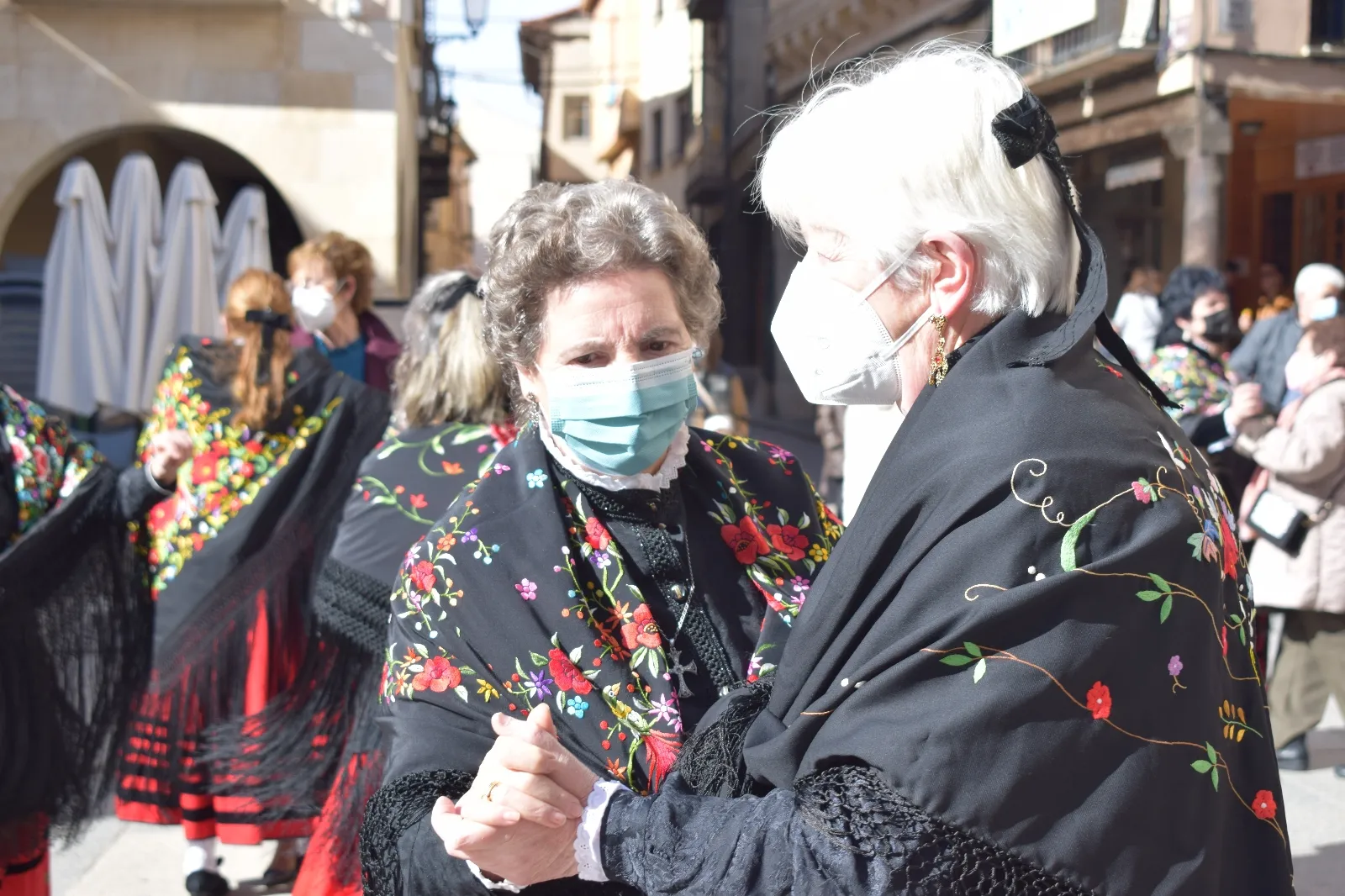 Foto 13 - FOTOS: Las mujeres de San Esteban celebran Santa &Aacute;gueda