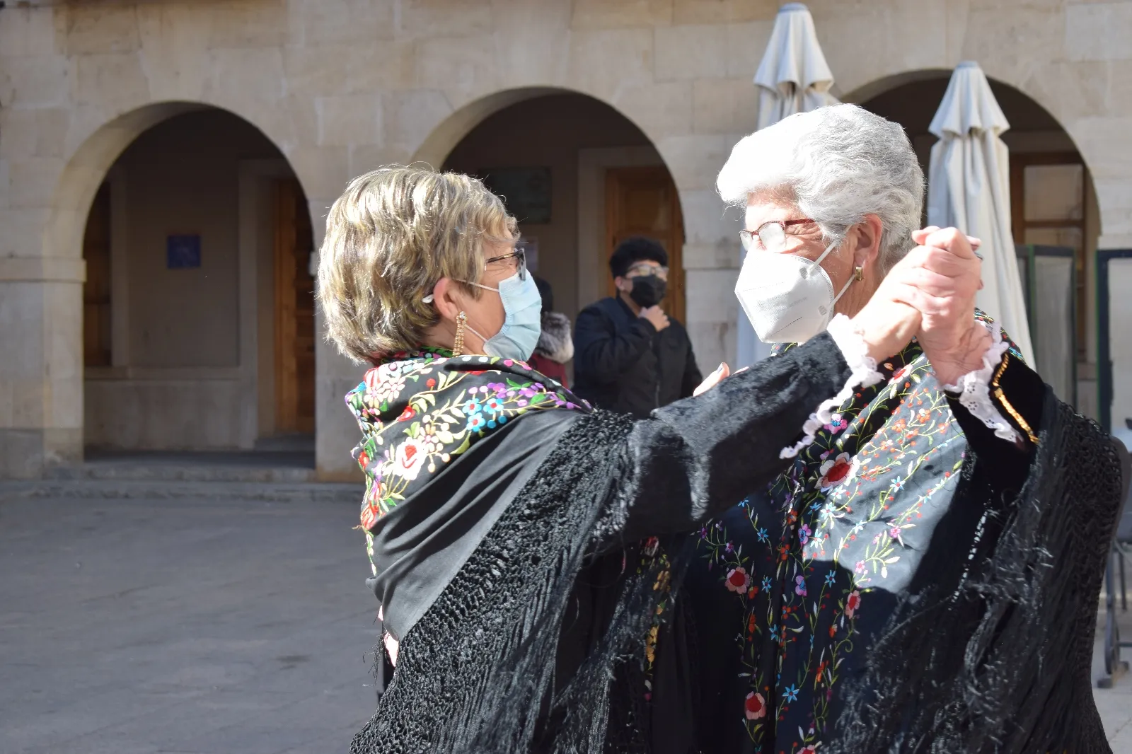 Foto 12 - FOTOS: Las mujeres de San Esteban celebran Santa &Aacute;gueda