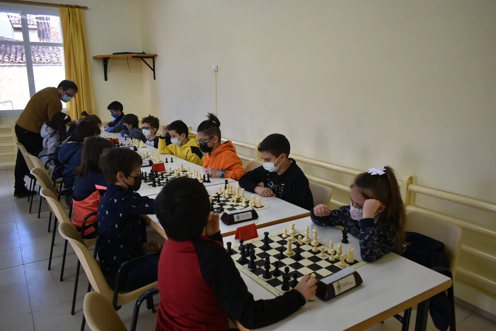 Foto 2 - El soriano &Aacute;lvaro Garc&iacute;a, ganador del Torneo Infantil de Ajedrez de Los R&aacute;banos