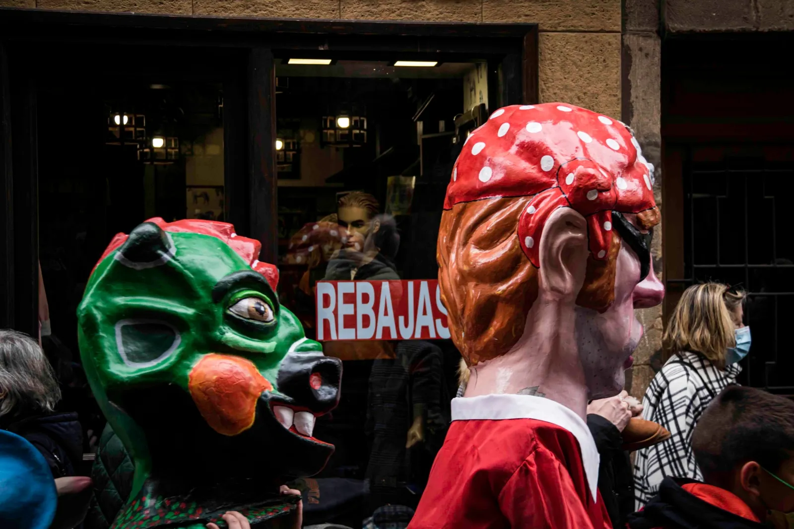 Foto 13 - Galer&iacute;a: Conoce los entresijos de los cabezudos sorianos