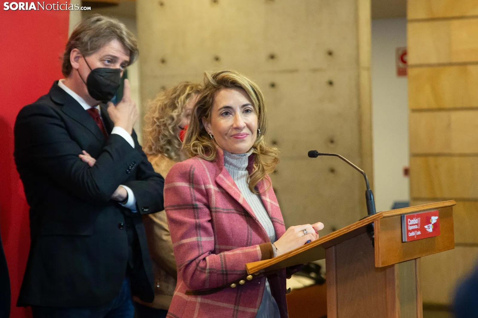 La ministra de transportes / María Ferrer