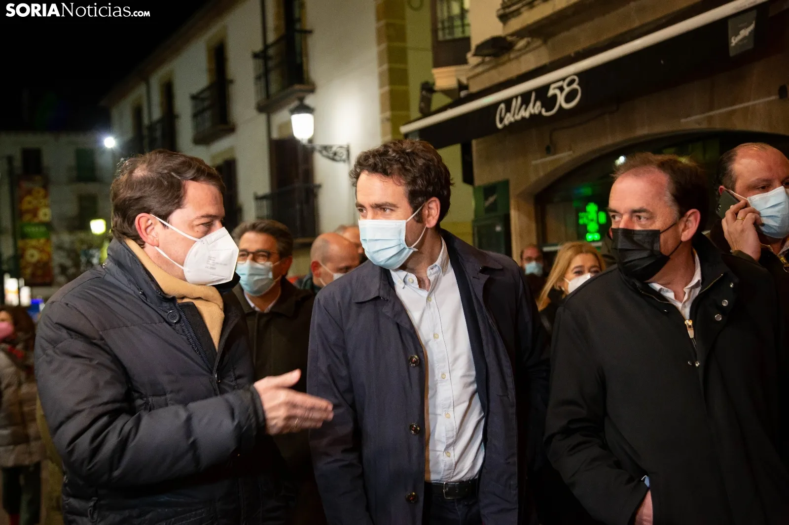 El PP pasa al ataque a dos bandas / María Ferrer