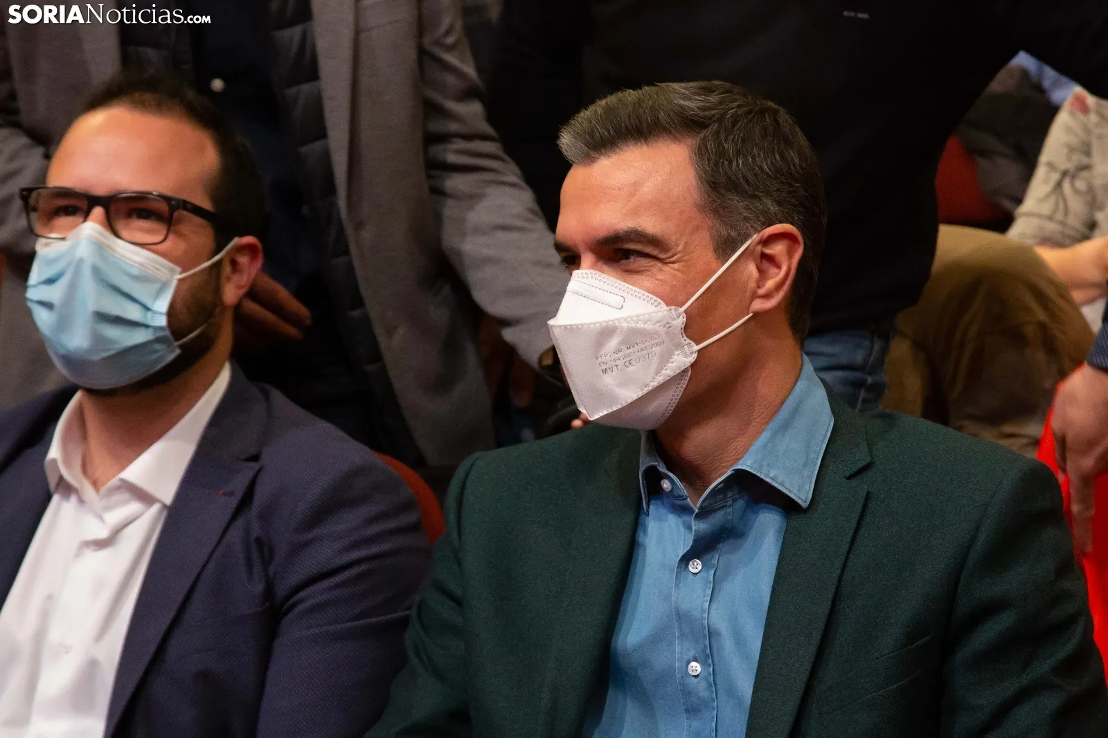 Foto 13 - El llenazo del PSOE en Soria con Pedro S&aacute;nchez, en im&aacute;genes