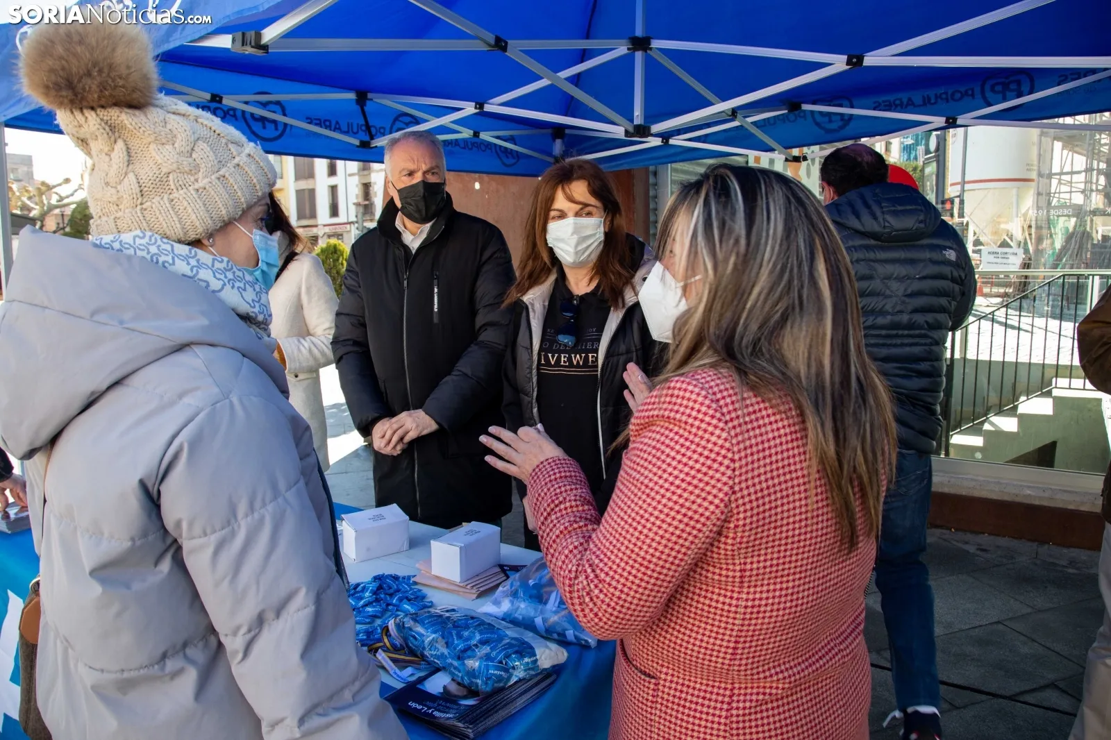El PP hace campaña en Soria capital. /María Ferrer