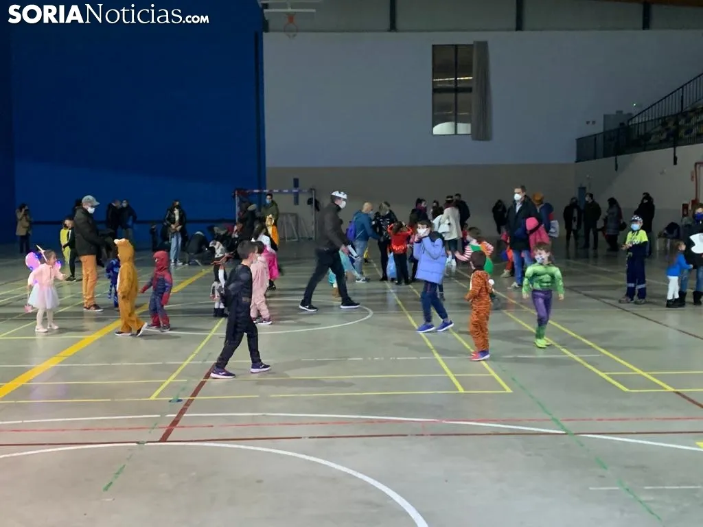 Foto 18 - Galer&iacute;a: Golmayo y &Aacute;greda viven un d&iacute;a de Carnaval con los ni&ntilde;os como protagonistas