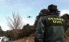 Imagen de un agente de la Guardia Civil y un dron de vigilancia el Jueves Lardero de 2021. /SN