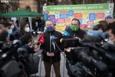 Foto 6 - "Si quieren que comamos carne o insectos de China, las administraciones ya lo est&aacute;n haciendo bien"