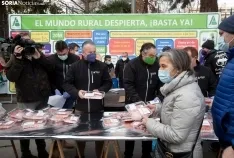 Foto 4 - "Si quieren que comamos carne o insectos de China, las administraciones ya lo est&aacute;n haciendo bien"