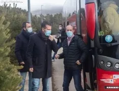 Una imagen de la presencia del líder socialista en Pinares este martes. /Julián García