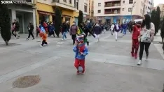 Desfile de Gigantes y Cabezudos en Soria por Carnaval.