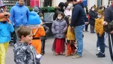 Desfile de Gigantes y Cabezudos en Soria por Carnaval.