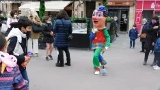 Desfile de Gigantes y Cabezudos en Soria por Carnaval.