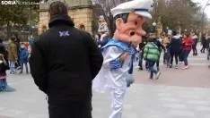 Desfile de Gigantes y Cabezudos en Soria por Carnaval.