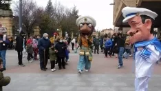 Desfile de Gigantes y Cabezudos en Soria por Carnaval.