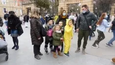 Desfile de Gigantes y Cabezudos en Soria por Carnaval.