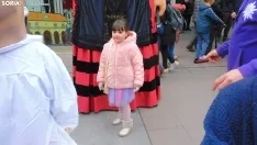 Desfile de Gigantes y Cabezudos en Soria por Carnaval.