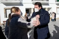 Mañueco ha visitado San Leonardo de Yagüe y Cabrejas del Pinar. 