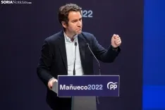 El PP pasa al ataque a dos bandas / María Ferrer