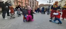 Foto 8 - Galer&iacute;a: Golmayo y &Aacute;greda viven un d&iacute;a de Carnaval con los ni&ntilde;os como protagonistas