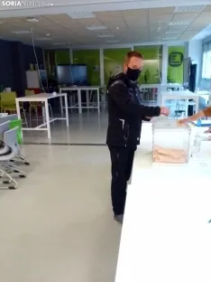 Foto 42 - Galer&iacute;a de im&aacute;genes: as&iacute; se ha votado en los pueblos de la provincia