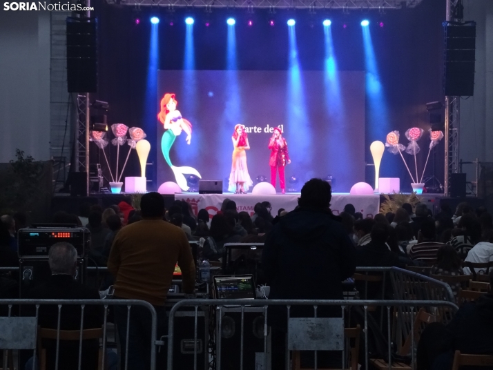 FOTOS: Gisela anima a la chiquillería soriana