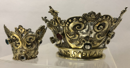 Unas coronas que se iban a subastar en Francia podrían ser las que robaron a la Virgen de la Blanca de Noviercas