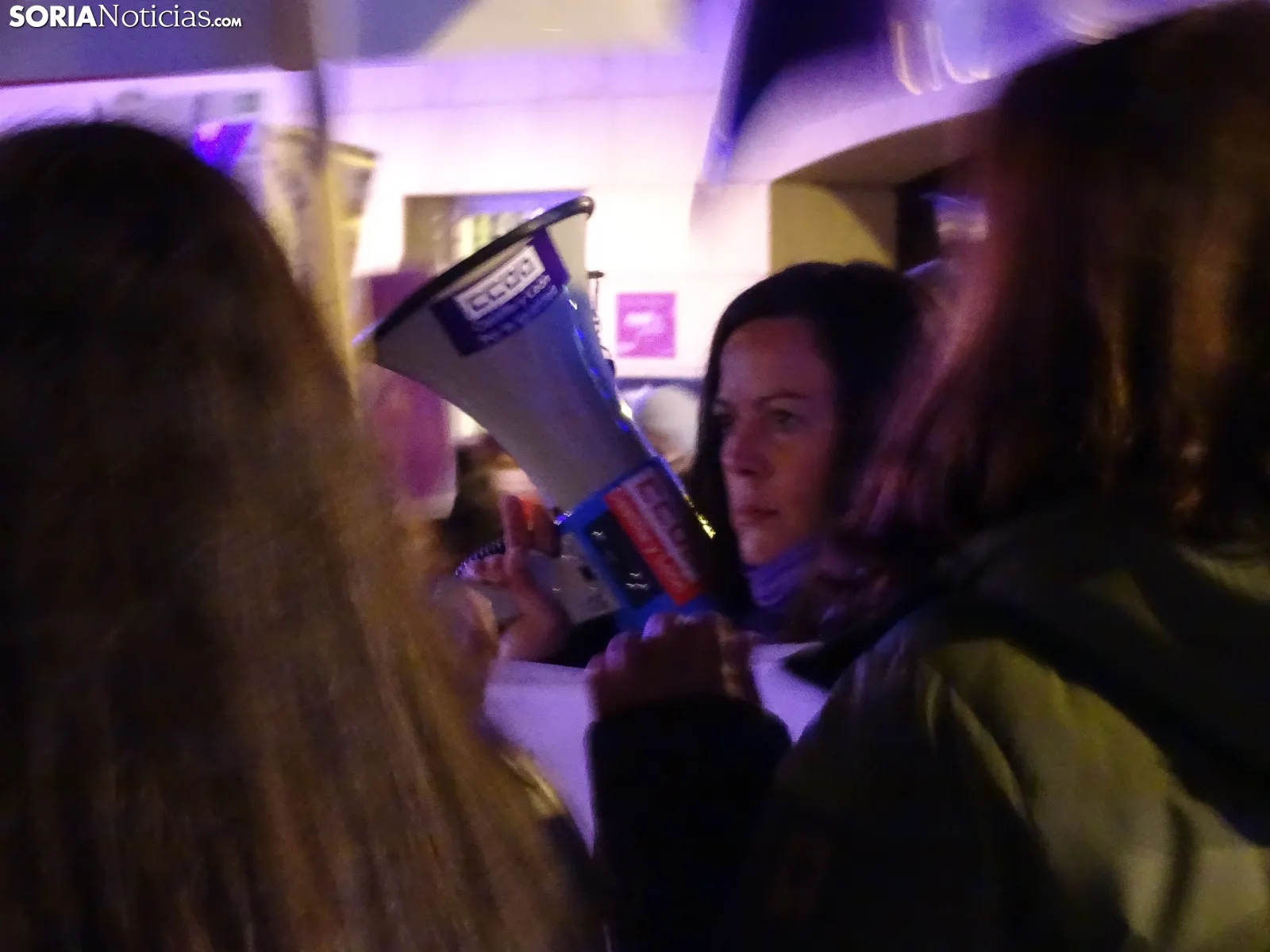 Foto 14 - GALER&Iacute;A: Soria, feminista, clama en violeta