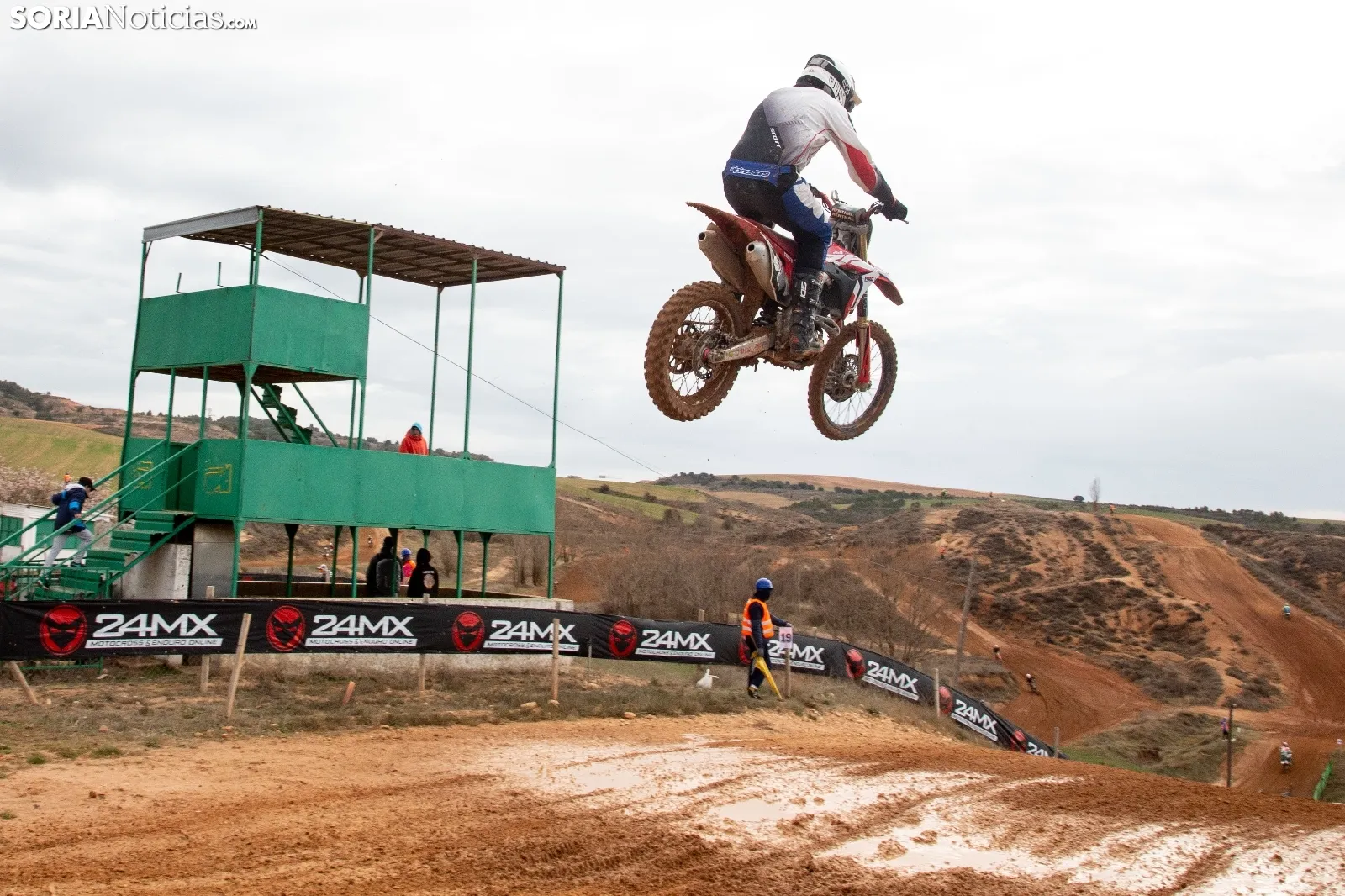 Motocross San Esteban / María Ferrer
