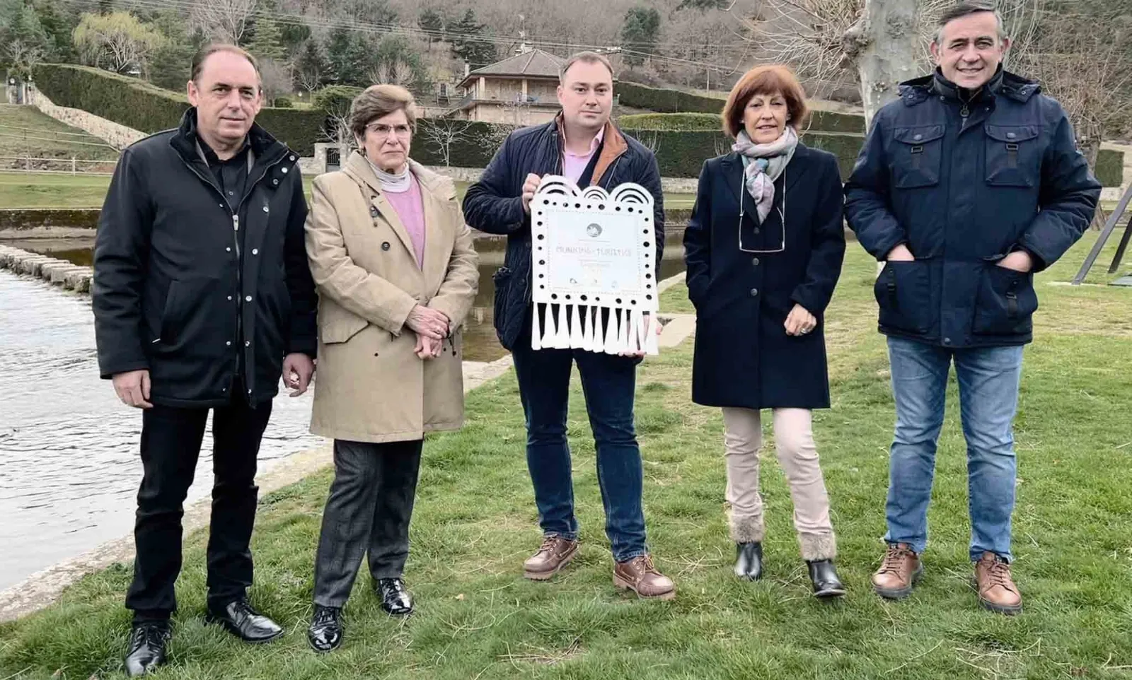 Entrega del premio en Salduero. /Dip