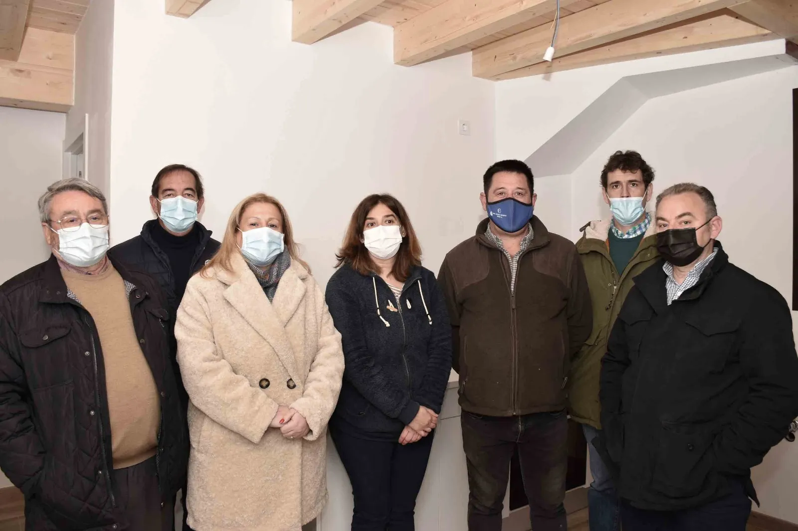 Imagen de la visita a la vivienda de Santa María de Huerta. /Jta.