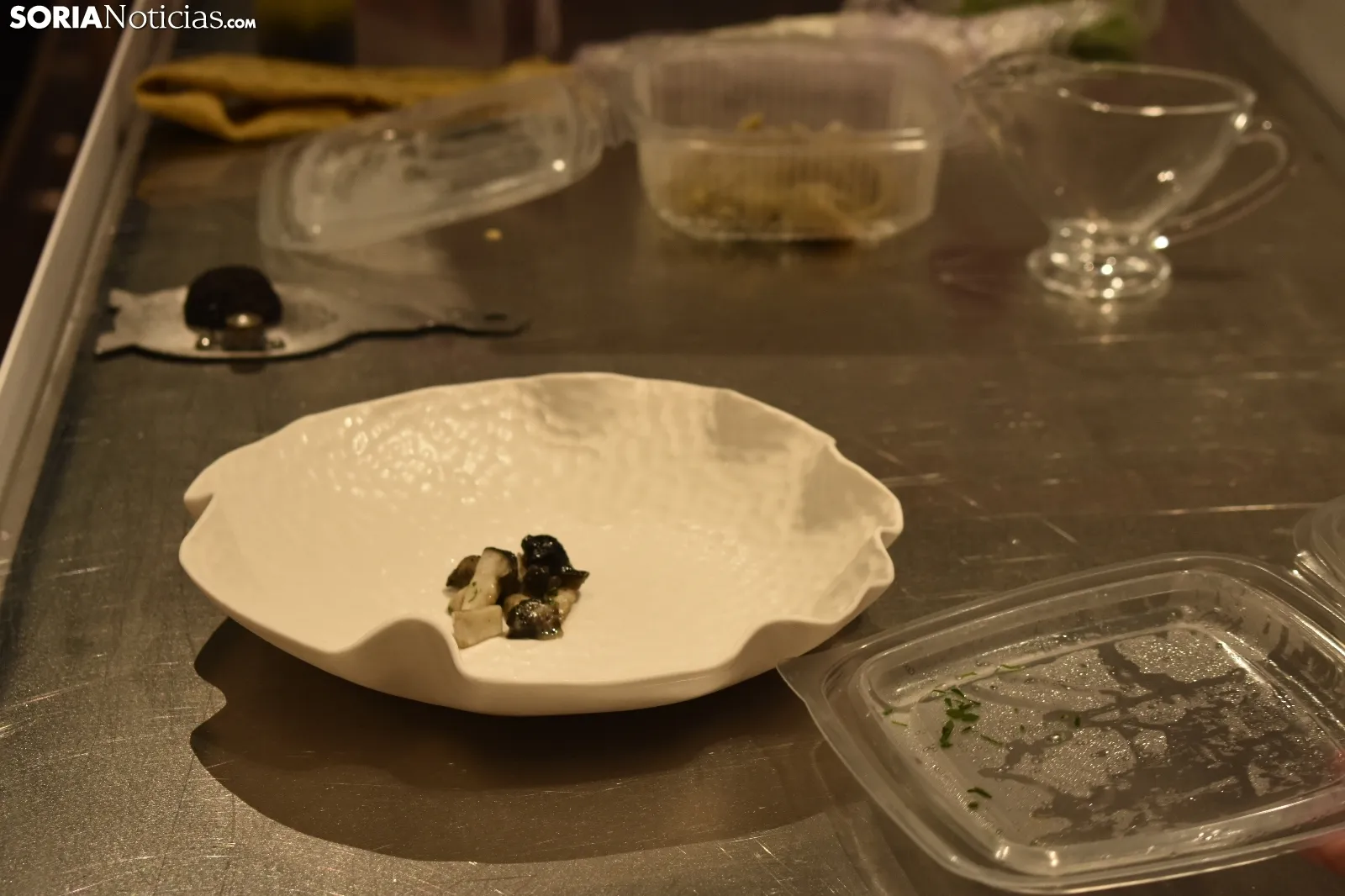 Anthony Burd y Alejandra Antón cocinan juntos el mejor plato de trufa negra del mundo.