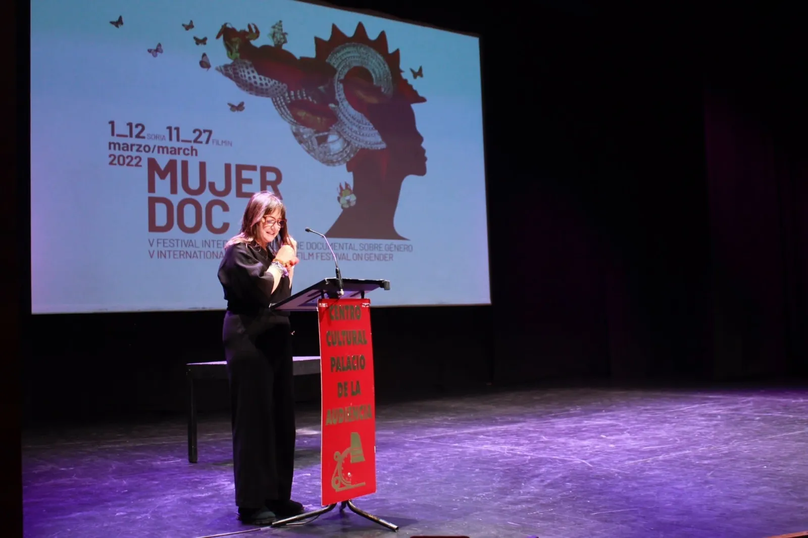 Foto 7 - Entregados los premios  del V Festival Internacional de Cine MujerDoc