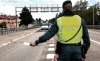 Un agente de la Guardia Civil en un control de carreteras en Soria. /María Ferrer