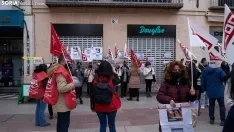 Las trabajadoras sorianas de Douglas salen a la calle / Foto: Cirilo Vargas