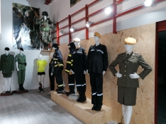 Foto 9 - Galería: presentada la exposición de uniformes militares españoles con la colección 'Mujeres de uniforme'