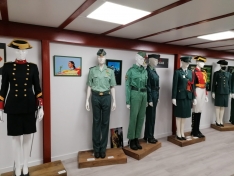 Foto 5 - Galería: presentada la exposición de uniformes militares españoles con la colección 'Mujeres de uniforme'